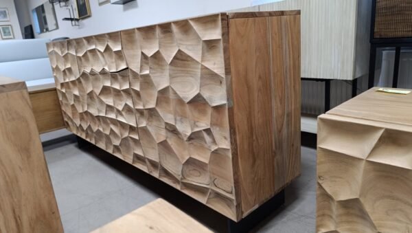 Komoda „Solu“ – iš natūralios akacijos medienos su 3D fasadu ir metalinėmis kojelėmis - Image 10